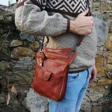 Carica l'immagine nel visualizzatore di Gallery, Giancarlo