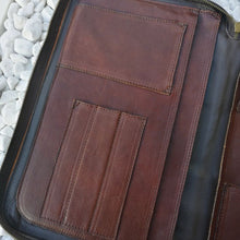 Carica l'immagine nel visualizzatore di Gallery, PortaDocumenti A4