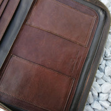 Carica l'immagine nel visualizzatore di Gallery, PortaDocumenti A4