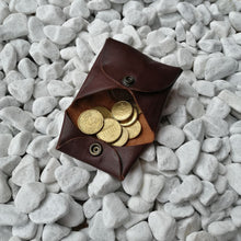 Carica l'immagine nel visualizzatore di Gallery, Portaspiccioli