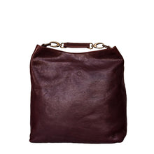 Carica l'immagine nel visualizzatore di Gallery, Around Town