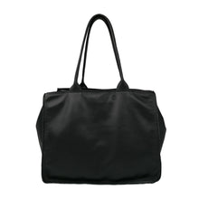 Carica l'immagine nel visualizzatore di Gallery, Giulia