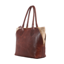 Carica l'immagine nel visualizzatore di Gallery, Riella