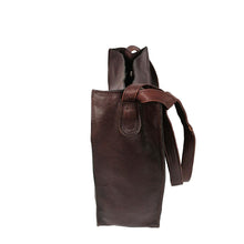 Carica l'immagine nel visualizzatore di Gallery, Scala Grande